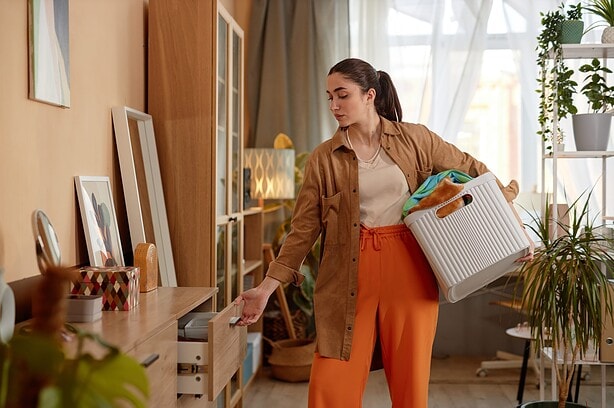 Spring Clean Your Mind: 4 Simple Ways to Declutter Your