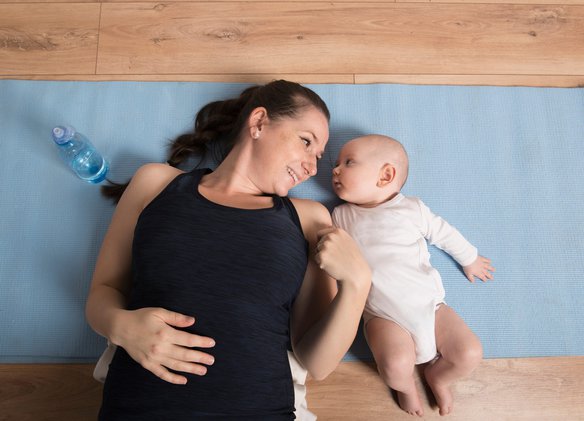 The Postpartum Bounce Back Lie: Why You Don’t Owe Anyone